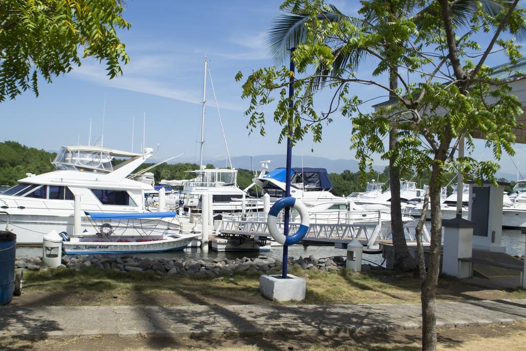 Puerto Azul Hotel Puntarenas Exterior photo